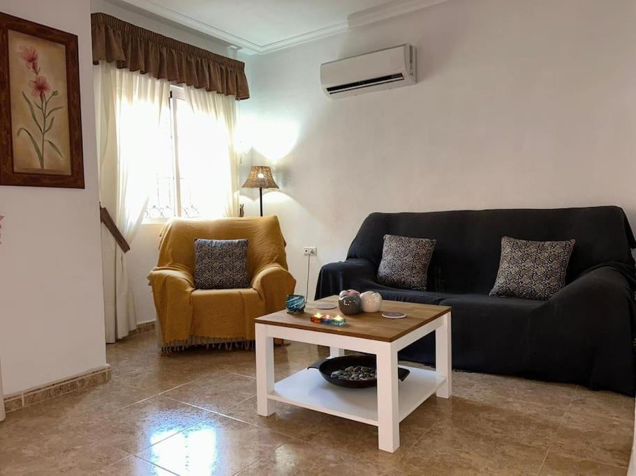 3 Bedroom Townhouse In Alicante, Orihuela Εξωτερικό φωτογραφία