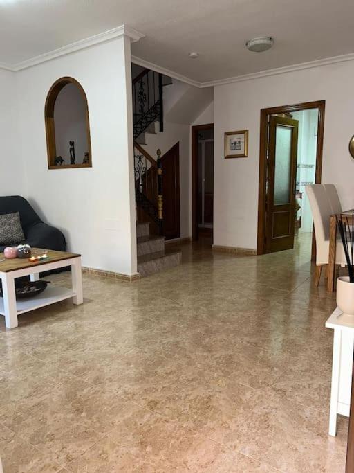 3 Bedroom Townhouse In Alicante, Orihuela Εξωτερικό φωτογραφία